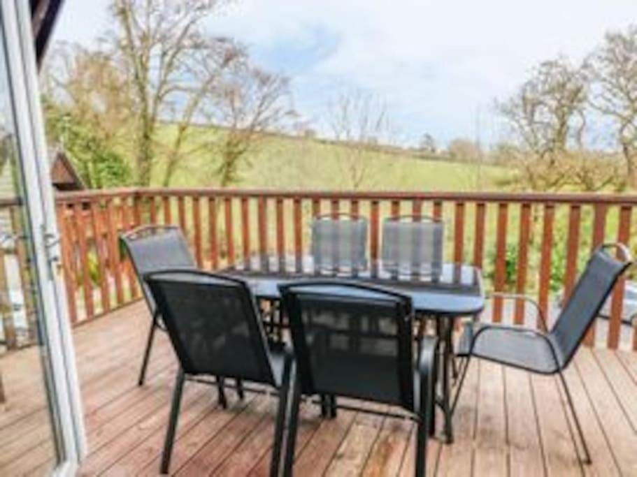 3 Bedroom Lodge With Hot Tub On Lovely Quiet Holiday Park In Cornwall Gunnislake المظهر الخارجي الصورة
