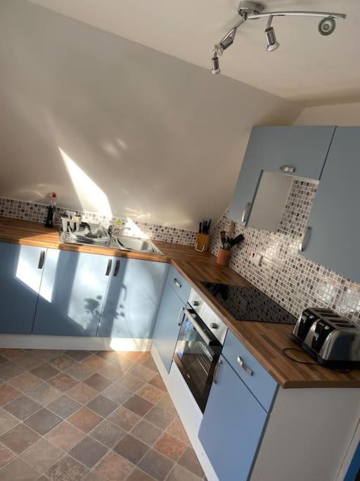 3 Bedroom Lodge With Hot Tub On Lovely Quiet Holiday Park In Cornwall Gunnislake المظهر الخارجي الصورة