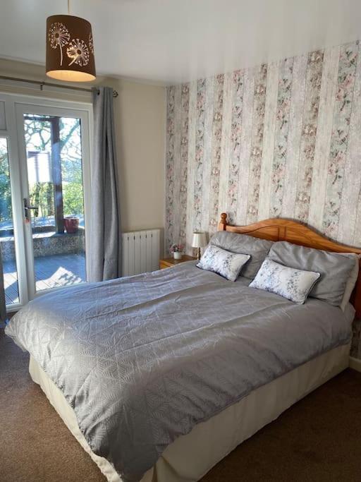 3 Bedroom Lodge With Hot Tub On Lovely Quiet Holiday Park In Cornwall Gunnislake المظهر الخارجي الصورة