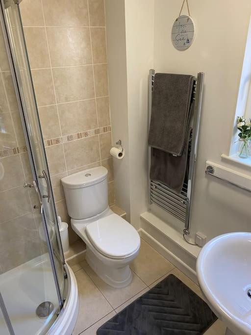 3 Bedroom Lodge With Hot Tub On Lovely Quiet Holiday Park In Cornwall Gunnislake المظهر الخارجي الصورة